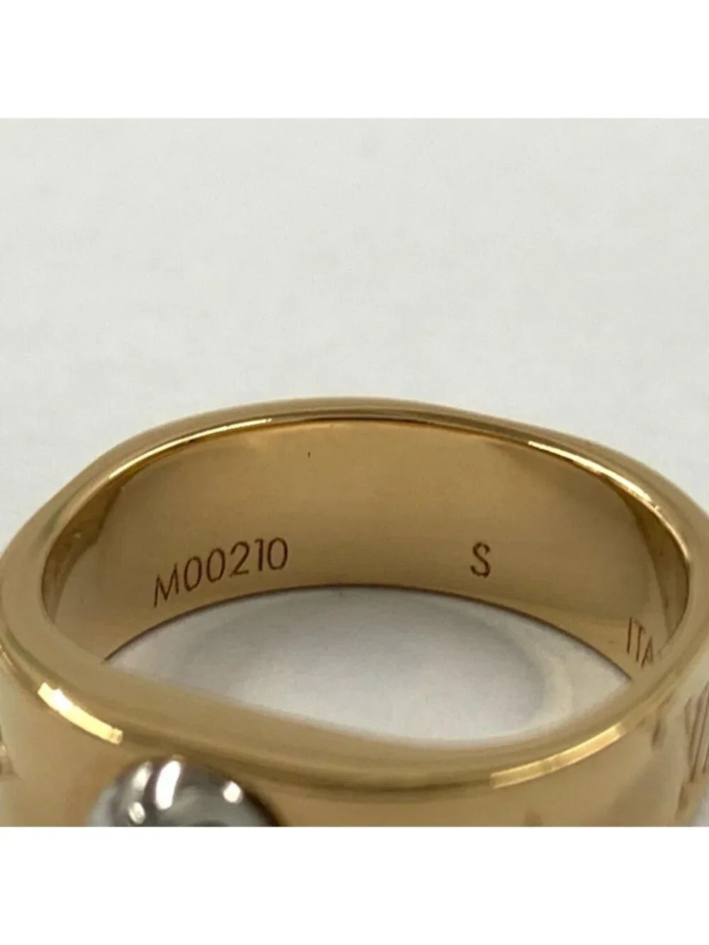 Louis Vuitton Nanogram S Ring Gold